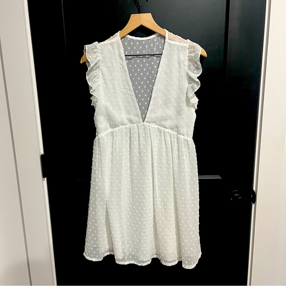 White size:S, Looks so cute on fits a little big